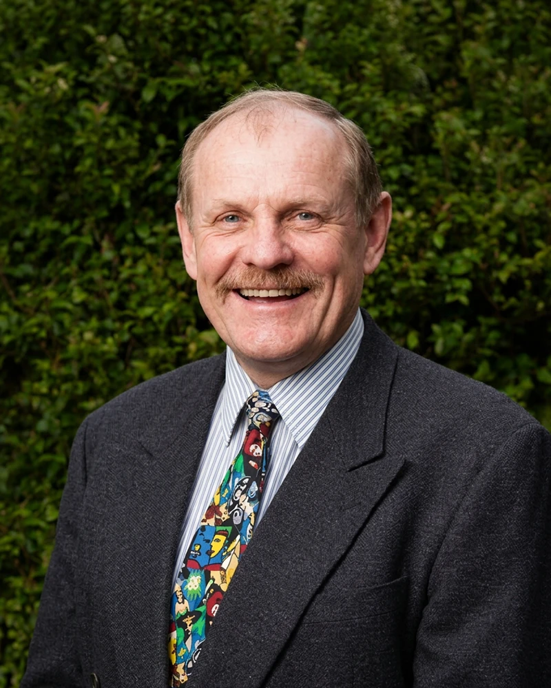 Prof Neil Peppitt AM